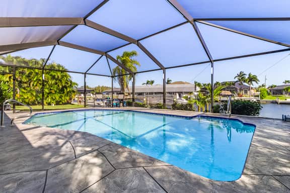 Chillax N' Waterways, Cape Coral