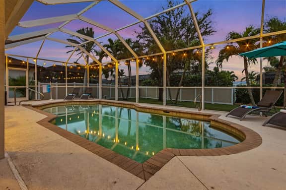 Bella Vita, Cape Coral