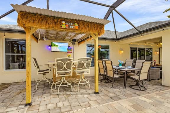 Villa Soak Up the Sun, Cape Coral