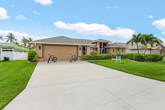 Comfort on the H2O, Cape Coral