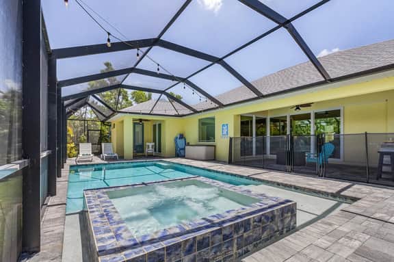 Villa Nana and Papa's Beach House, Cape Coral