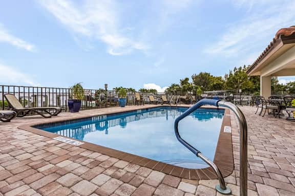 Condo Waterfront Sunrise, Cape Coral