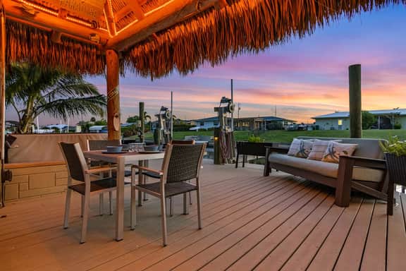 Villa Coastal Cottage, Cape Coral