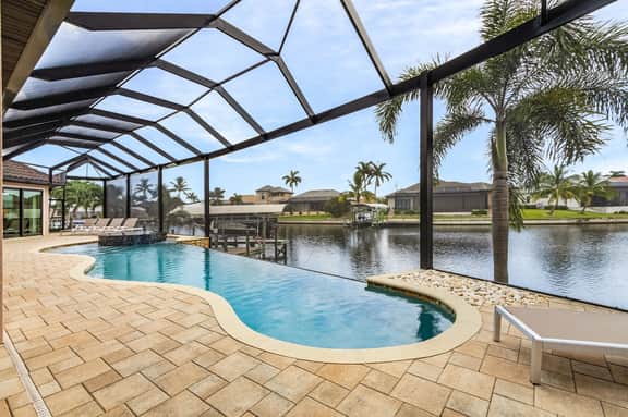 Villa Coral Bay, Cape Coral