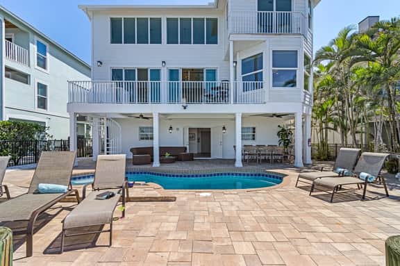 FMB - Back Bay Beauty - 381 Seminole Way