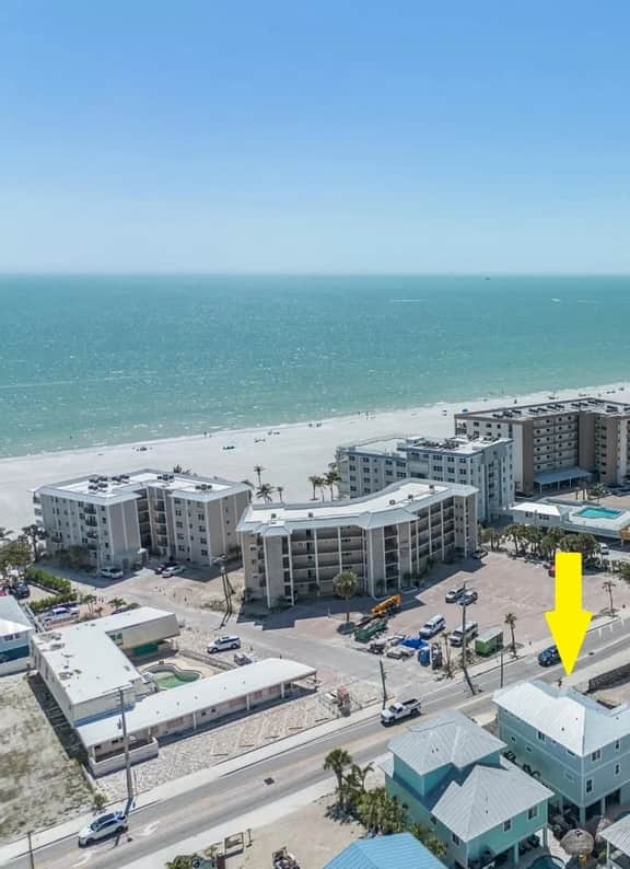 FMB - The Seahorse - 2601 Estero Blvd