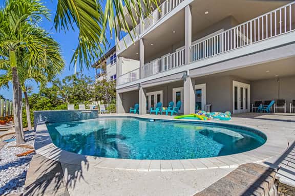 FMB - Summer Wind - 209 Virginia Ave