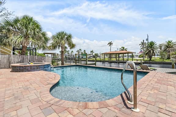 FMB - Sunkissed Cottage - 250 Ohio Ave