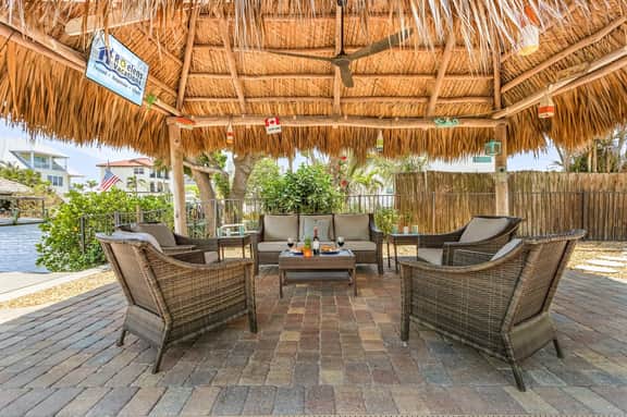 FMB - Sunkissed Cottage - 250 Ohio Ave