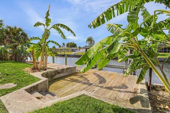 Sunset Coast Bungalow, Cape Coral