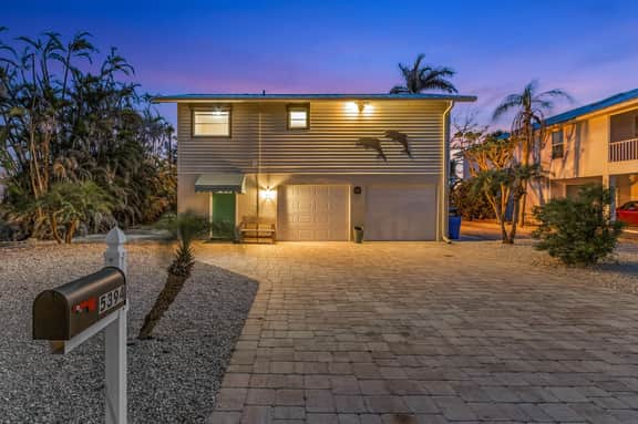 FMB - Villa Palmetto - 5396 Palmetto St, Ft. Myers Beach