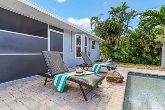 Shore Beats Working, Cape Coral