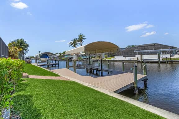 Villa Canal Breeze, Cape Coral