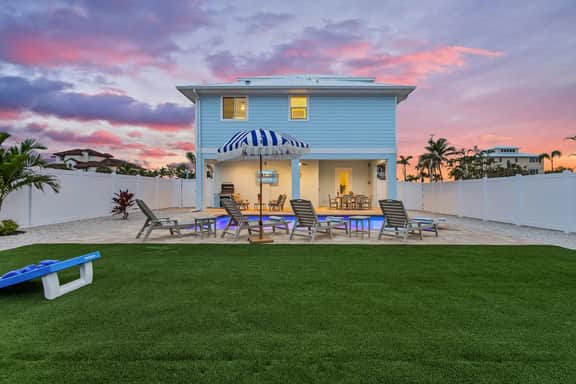 FMB - Beach Please - 169 Lanark Ave
