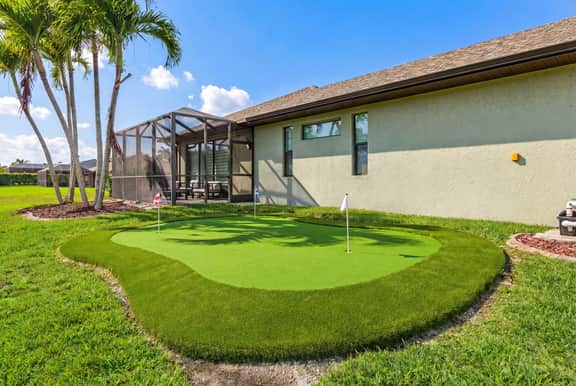 Villa Courtyard , Cape Coral