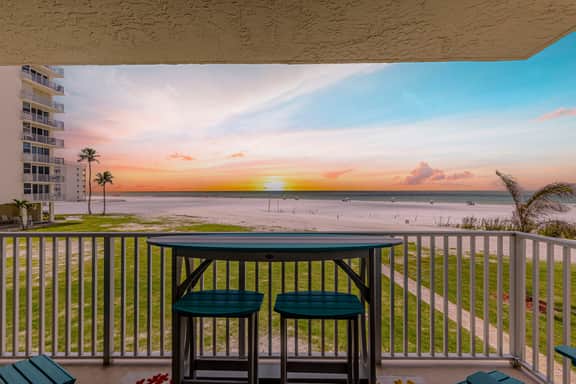 FMB - Condo Blue Chair Breeze -7330 Estero Blvd