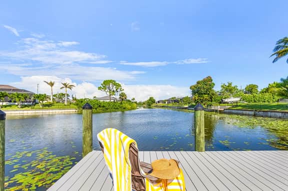 Fish and Frolic Retreat, Cape Coral