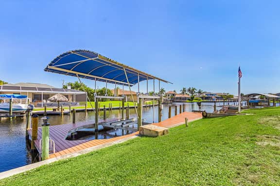 Captain Jack's Landing, Cape Coral