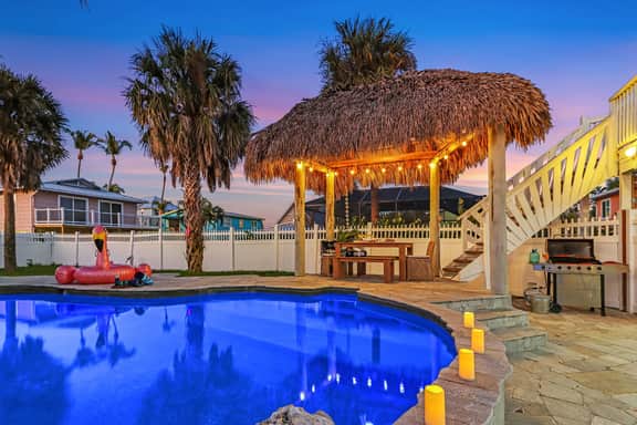 FMB - Aqua Falls - 111 Bahia Via