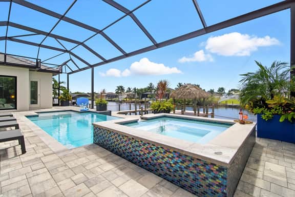 Sunseeker Paradise, Cape Coral