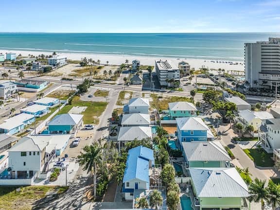 FMB - The Upper Deck, 135 Delmar Ave Unit A