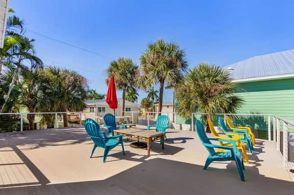 FMB - The Upper Deck, 135 Delmar Ave Unit A