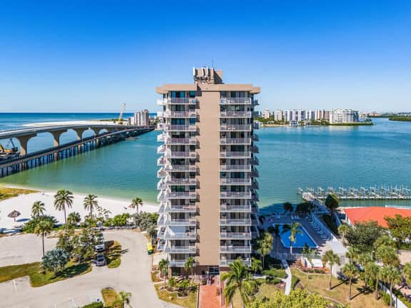 FMB - Condo Beach Haven - 8701 Estero Blvd #308