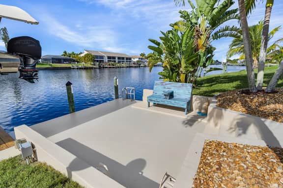Paradise on the Canal, Cape Coral