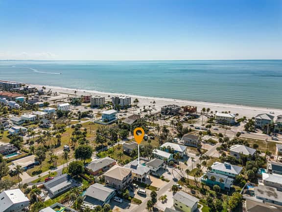 FMB - Sandy Toes Cottage - 130 Coconut Dr