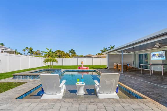 Lanai Life, Cape Coral