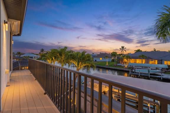 Southern Sun Retreat, Cape Coral