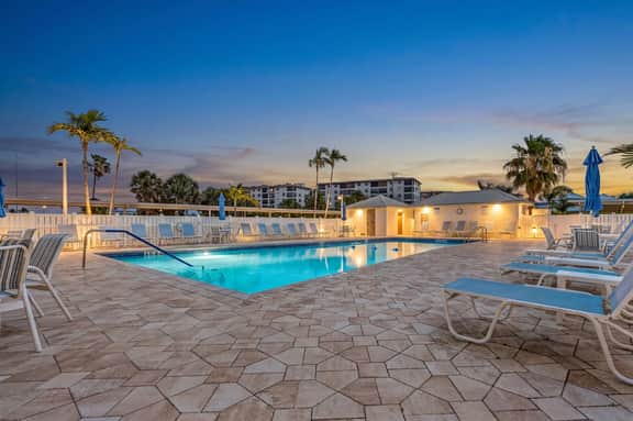 FMB - Condo Sand Caper 609 - 6900 Estero Blvd #609