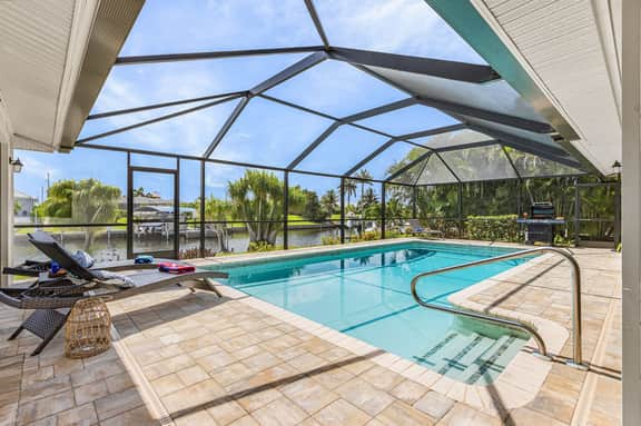 Channelside Paradise, Cape Coral