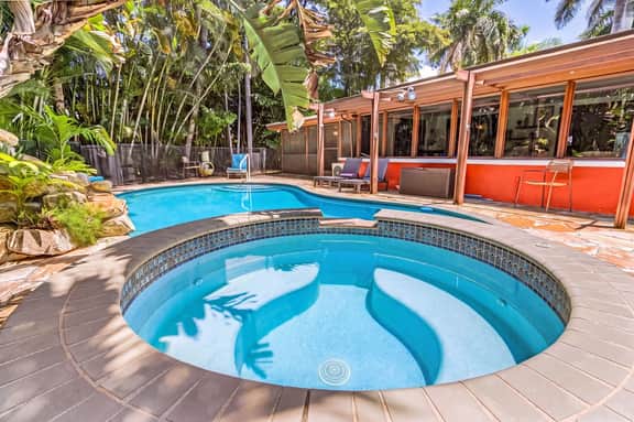 Coastal Paradise Getaway, Cape Coral - Image 5