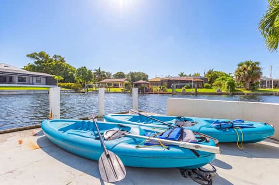 Retro Retreat, Cape Coral - Image 3