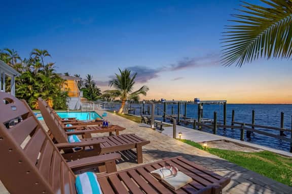 Coral Beach Dream, Cape Coral - Image 3