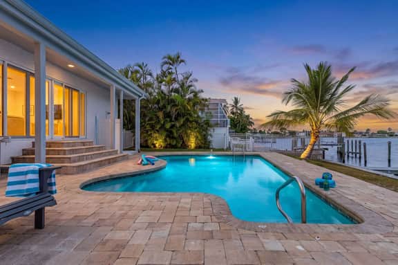 Coral Beach Dream, Cape Coral - Image 5