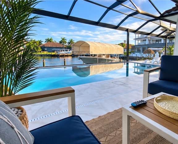Cape Coral Beach House, Cape Coral - Image 2