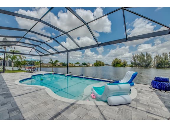 Villa Lake Kennedy, Cape Coral FL