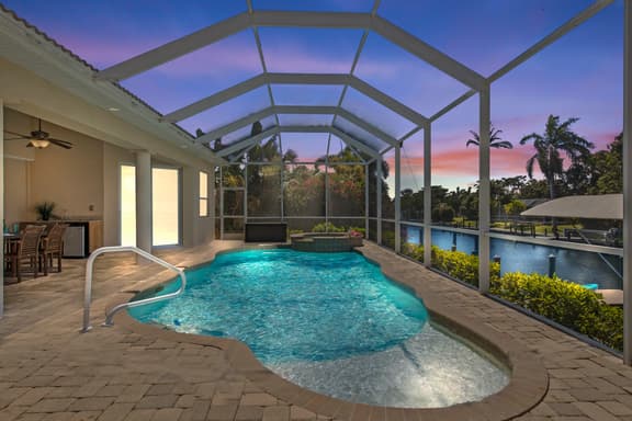 Villa Coral Mist, Cape Coral - Image 1