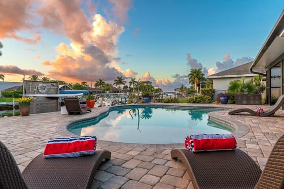 Aqua Escape, Cape Coral