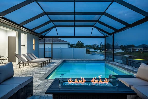 Villa Sip N Sea, Cape Coral