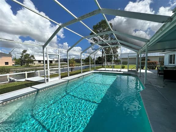 Villa Seahorse Sanctuary, Cape Coral