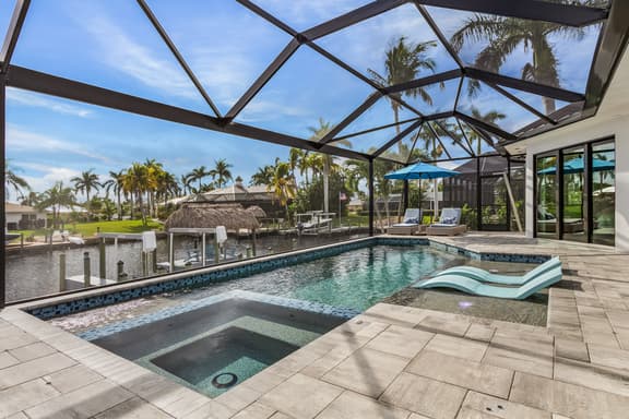 Casa Luxe Palmera, Cape Coral