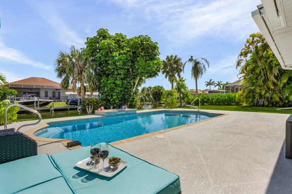 Villa Palm Tree Paradise, Cape Coral