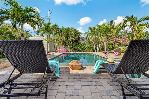 Shore Beats Working, Cape Coral