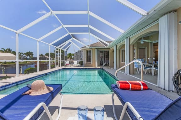 Villa Canal Breeze, Cape Coral