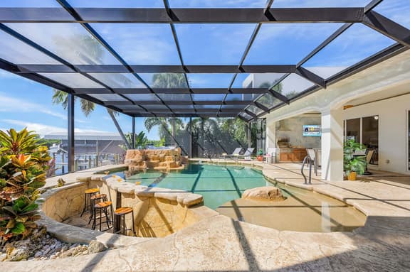 Coral Horizon Villa, Cape Coral