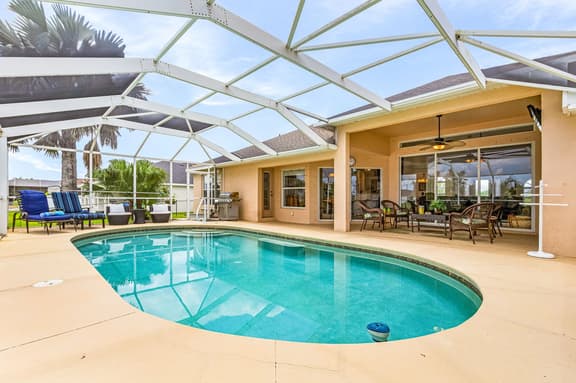 Shadroe Canal Villa, Cape Coral