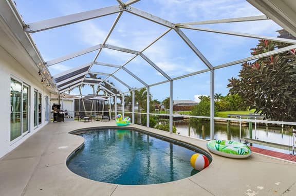 Casa Solara, Cape Coral